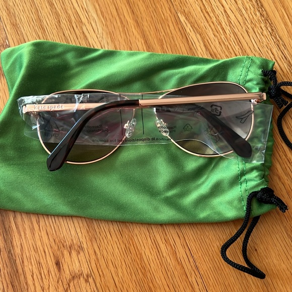 Kate Spade New York Emmaline Sunglasses Rose Gold - Picture 2 of 3